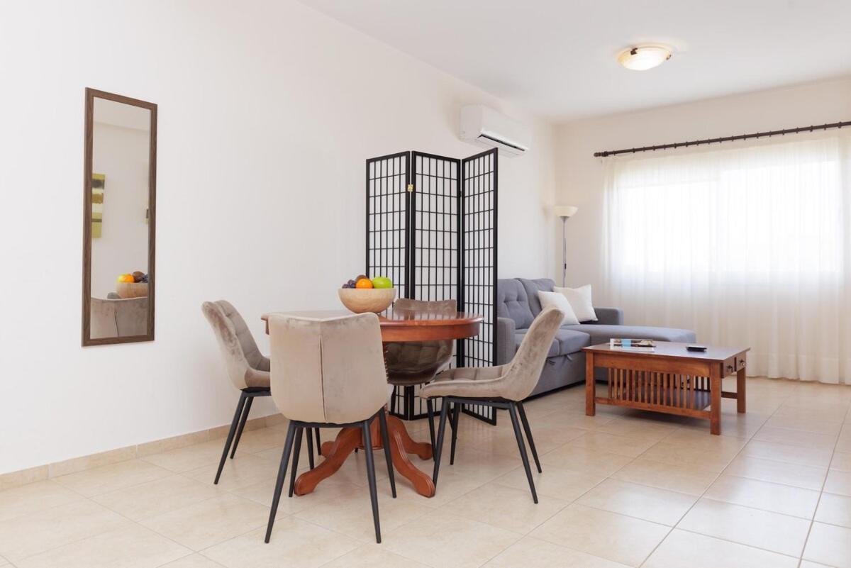 Apartament Walnut 1bed With Shared Pool Pafos